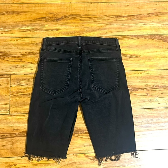 Gap Biker Shorts. - Picture 5 of 5